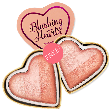 Makeup Revolution Blushing Heart Triple Baked Blusher #Peachy Pink Kisses 10g ,บลัชออนสามสี,บลัชชออนเนื้อชิมเมอร์,Makeup Revolution Blusher,บรัชออนรูปหัวใจ