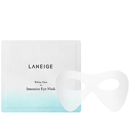 Laneige White Dew Intensive Eye Mask (10mlx8pcs) มาสก์บำรุงรอบดวงตา ให้ความชุ่มชื้นและกระจ่างใส ช่วยลดเลือนรอยคล้ำใต้ตาและจุดด่างดำ ด้วยเทคโนโลยีใหม่ Mela-Vita CrusherTM ซึ่งประกอบด้วยสารสกัดจาก Saururus chinensis และปกป้องริ้วรอยรอบดวงตาด้วยความชุ่มชื้น พร้อมผ่อนคลายผิวอ่อนล้ารอบดวงตา  คุณสมบัติโดดเด่น  • อุดมด้วยส่วนผสมจากสาหร่ายทะเล 5 ชนิด  • ช่วยปลอบประโลม ให้ผิวรู้สึกสบาย  • ผิวรอบดวงตากระชับ ดูอิ่มเอิบ  • เผยผิวรอบดวงตาที่เปล่งประกายแลดูอ่อนเยาว์