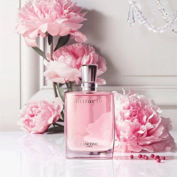 Lancome , Miracle Eau De Parfum 100ml , น้ำหอม , น้ำหอมลังโคม , ลังโคม , น้ำหอมกลิ่นดอกไม้ , น้ำหอมกลิ่นสดชื่น