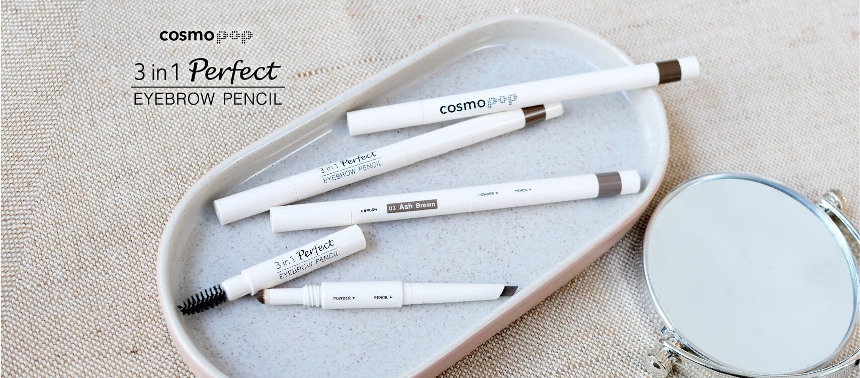 CosmoPop Eyebrow 3in1 Perfect Eyebrow Pencil  ดินสอเขียนคิ้วมาในรูปแบบแท่ง  ที่ใช้งานได้ 3 ฟังก์ชั่น ออกแบบพิเศษเพื่อการเขียนคิ้วลุคธรรมชาติโดยเฉพาะ เขียนลื่น สร้างกรอบคิ้วได้ง่าย ด้วยเนื้อสีแบบเครยอนให้สีสม่ำเสมอ พร้อมเพิ่มมิติให้คิ้วด้วยคุชชั่นหัวฟองน้ำสำหรับเบลนด์ให้ฟุ้งและแปรงปัดที่ช่วยจัดรูปคิ้วให้สวยได้รูปเนียนเป็นธรรมชาติ