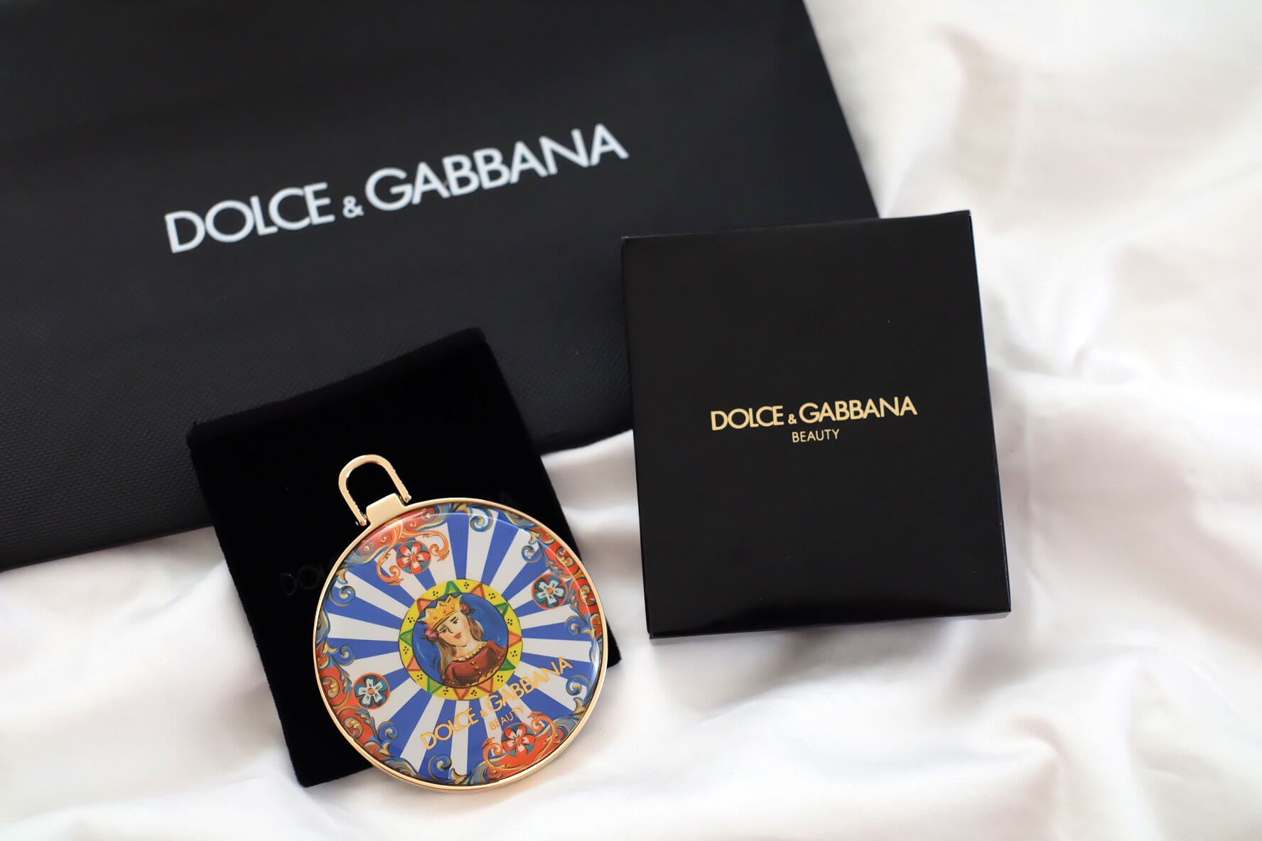 Dolce & Gabbana Solar Glow Mirror Charm , กระจก Dolce & Gabbana Solar Glow Mirror Charm ,Dolce & Gabbana Solar Glow Mirror Charm กระจก , Dolce & Gabbana Solar Glow Mirror Charm ราคา , Dolce & Gabbana Solar Glow Mirror Charm รีวิว ,