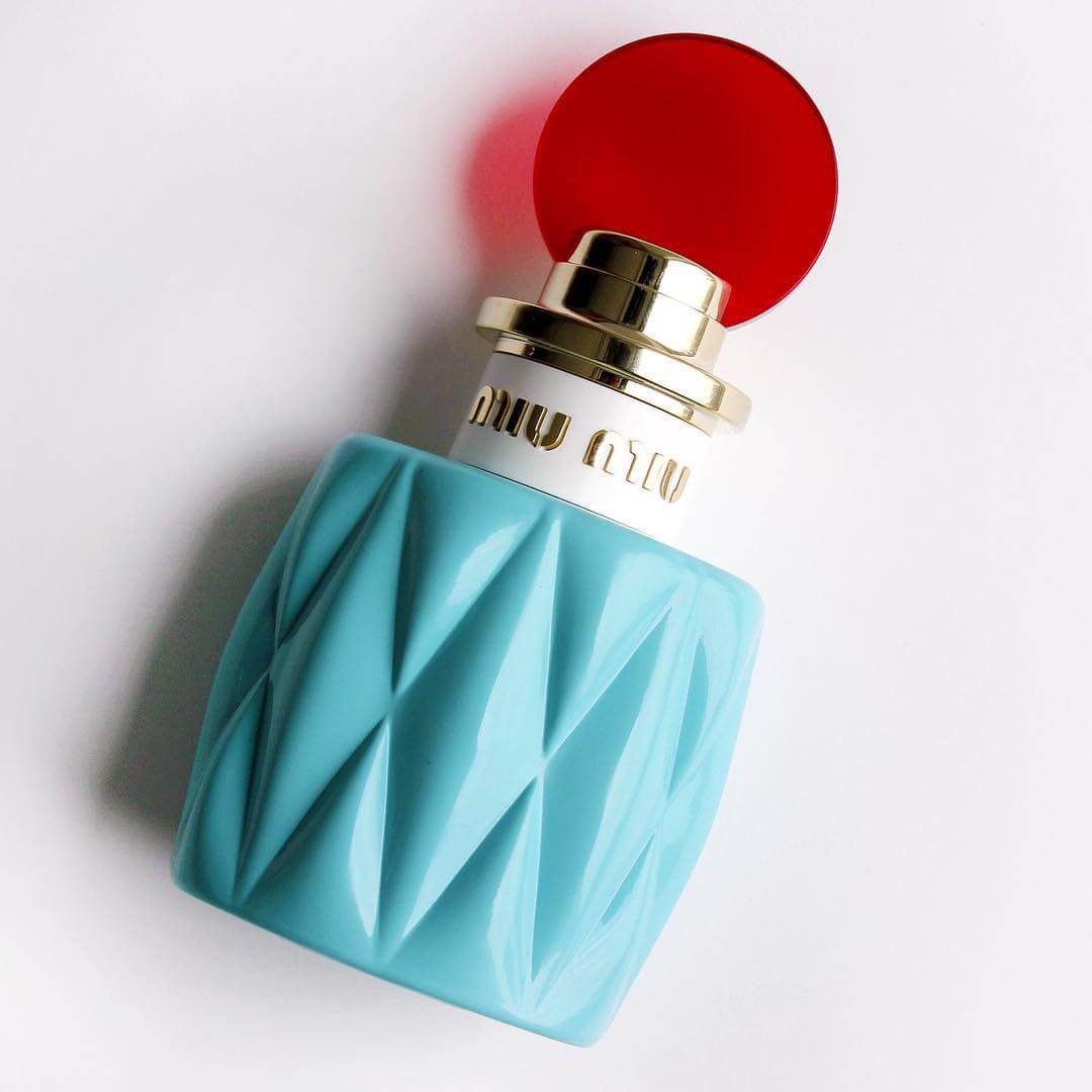 Miu miu eau de parfum 50 мл. Миу миу духи. Miu miu духи женские. Miu miu bleue духи. Miu miu fleur l'eau bleue/парфюмерная вода/100 ml.