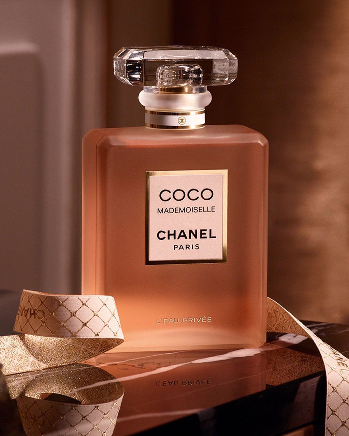 Chanel Coco Mademoiselle L'eau Privée Nigh น้ำหอมสำหรับกลางคืนที่ห่อหุ้มเรือนร่างเหมือนผ้าที่บางเบาและเย้ายวน