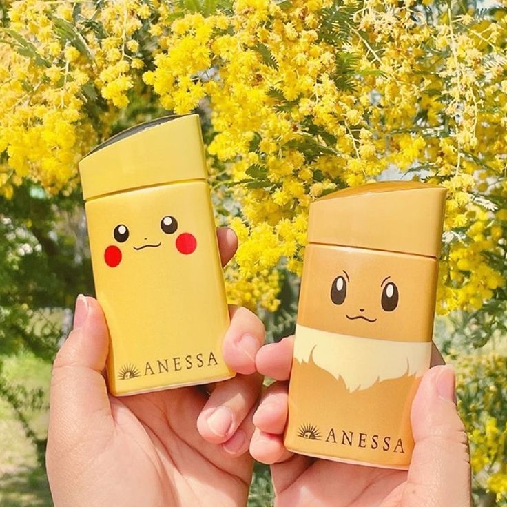 ANESSA Perfect UV Sunscreen Skincare Milk SPF 50+++ ( Pikachu Pokemon Limited Edition) 60 ml 