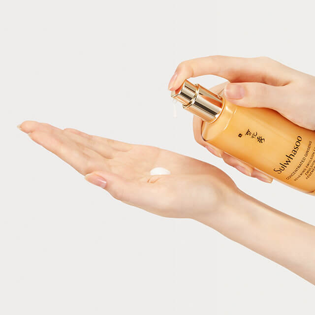 Sulwhasoo Concentrated Ginseng Renewing Emulsion  อิมัลชั่นสูตรใหม่ กระตุ้นความยืดหยุ่น ลดเลือนริ้วรอย ผิวแน่นกระชับ แข็งแรง