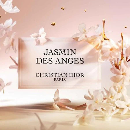Jasmin Des Anges Perfume EDP 7.5ml กลิ่นฟรุตตี้ฟลอรัลเหมือนอยู่ในทุ่งดอกมะลิ ดอกไม้ที่อบอวลอยู่ในอากาศ เหมือนกำลังอาบแสงแดดตลอดฤดูร้อน