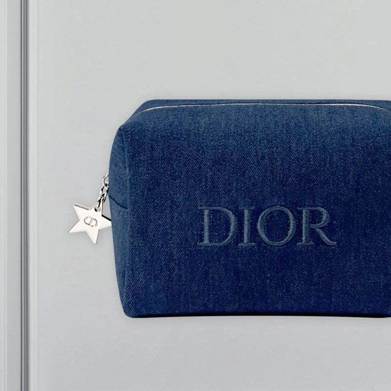 Dior Cosmetics  Bag Jeans set , Dior Snow Pump'N'Volume #090 4g , Dior Addict Lip Maximizer #001 2ml , Dior Forever Skin Glow #1N  5ml , Miss Dior Blooming Boquet EDT 5 ml   , Dior set, กระเป๋ายันส์ดิออร์     