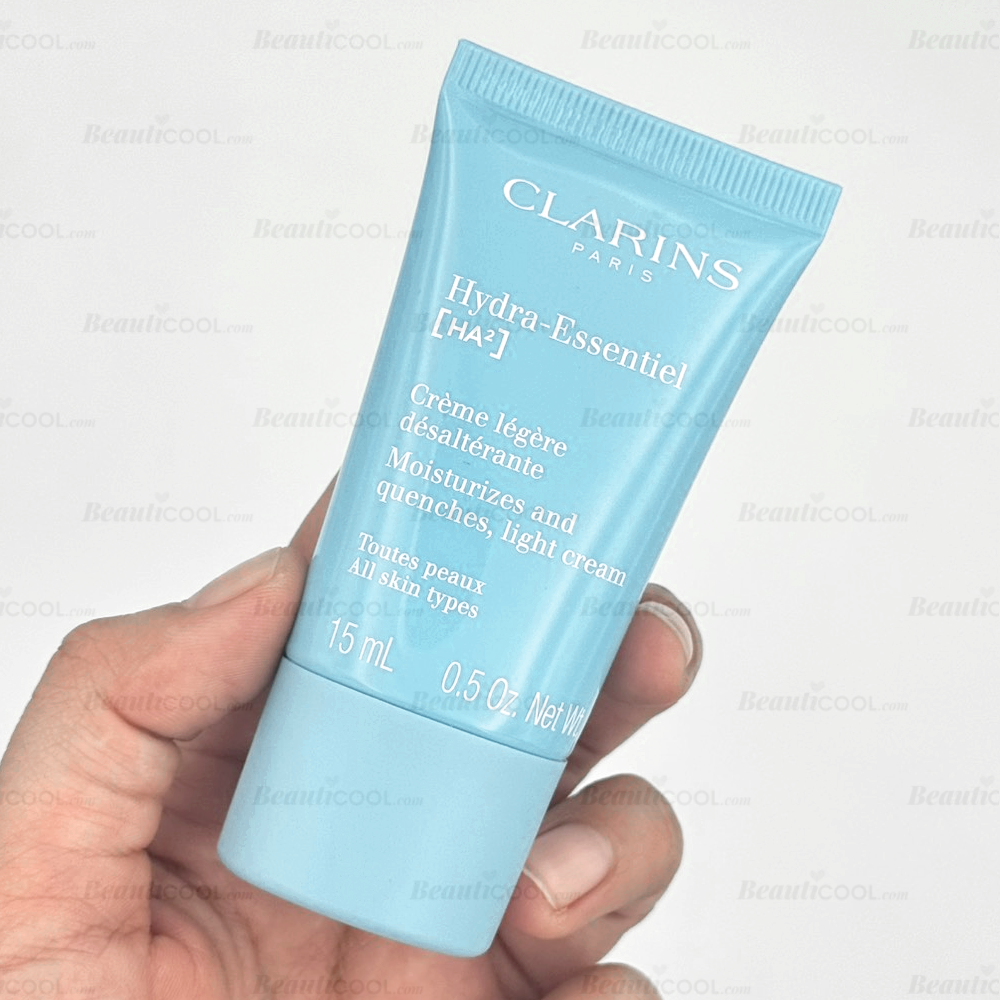 CLARINS Hydra-Essentiel (HA²) Moisturizes and quenches, Light Cream 15ml