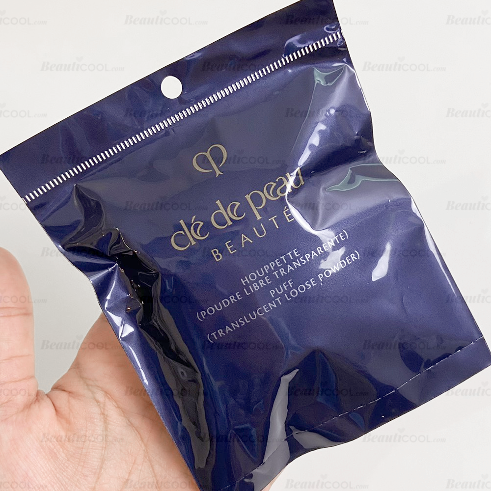 Cle De Peau Beaute Translucent Loose Powder Puff