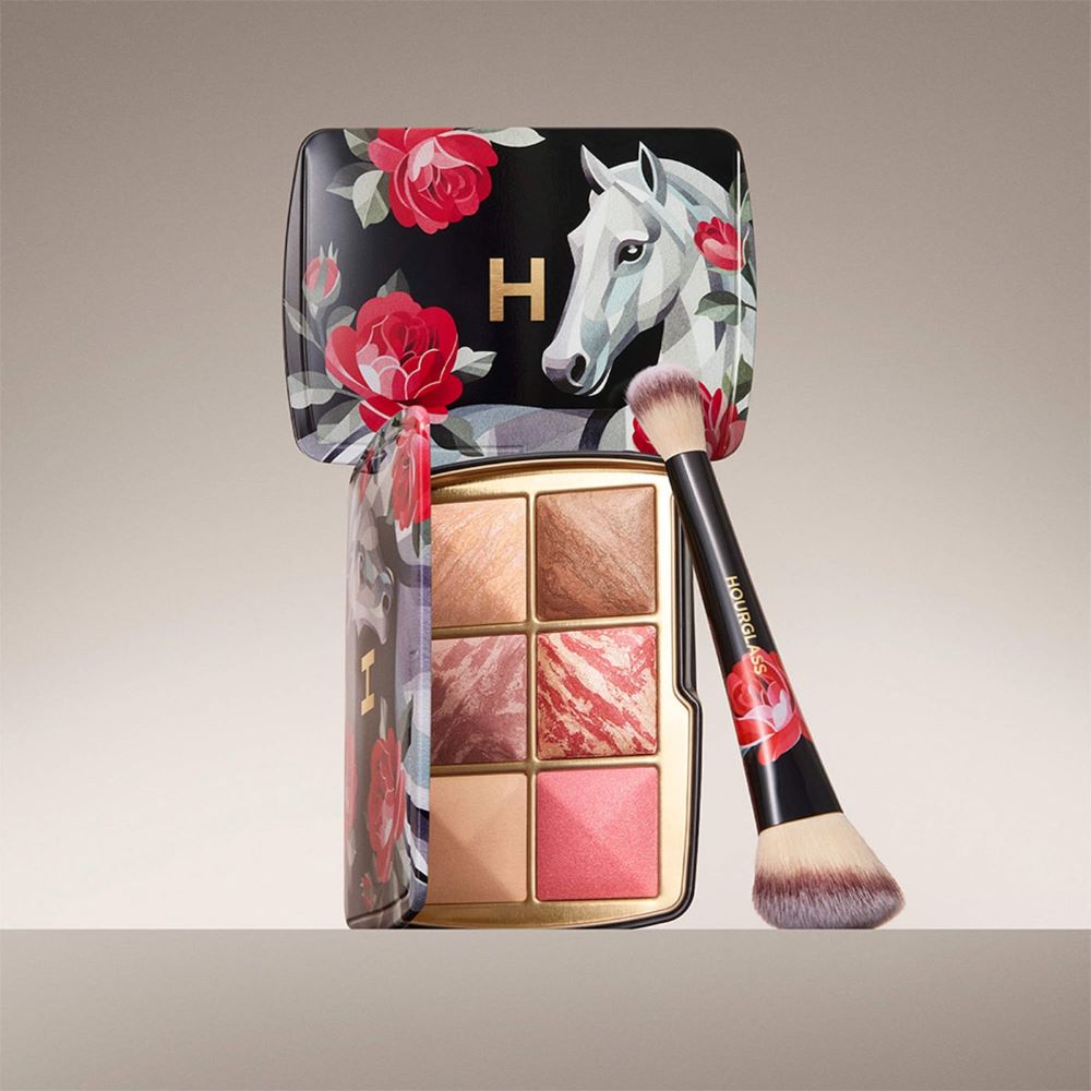 Hourglass Ambient Lighting HORSE Palette Limited Edition 8.4g , Hourglass Ambient Lighting , Hourglass Ambient Lighting ราคา , Hourglass Ambient Lightingรีวิว , Hourglass Ambient Lighting ซื้อ