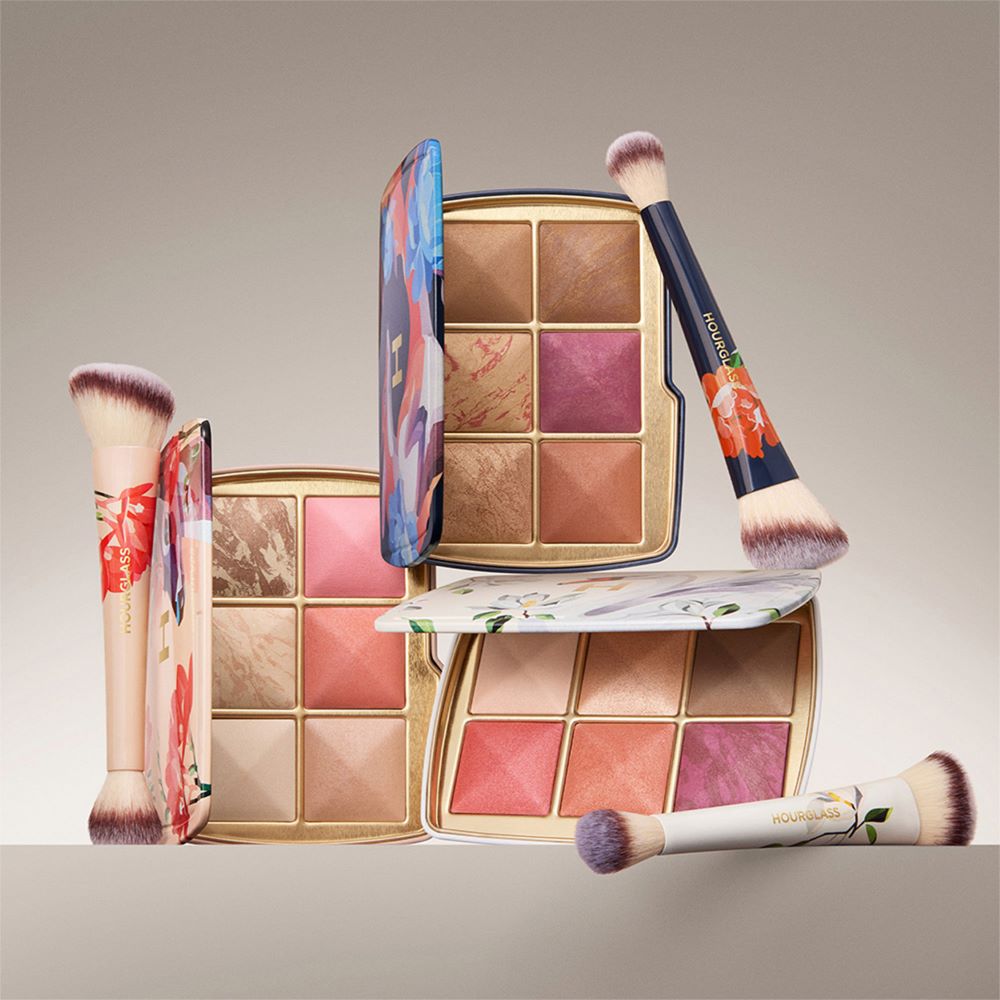 Hourglass Ambient Lighting HORSE Palette Limited Edition 8.4g , Hourglass Ambient Lighting , Hourglass Ambient Lighting ราคา , Hourglass Ambient Lightingรีวิว , Hourglass Ambient Lighting ซื้อ