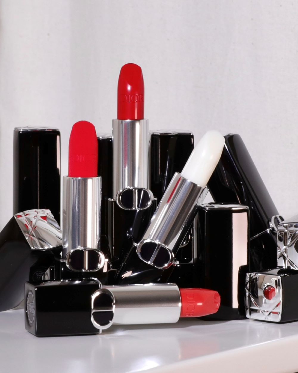 DIOR Rouge Lipstick 1.5g #999 Satin Finish (With Box),DIOR Rouge Lipstick,ลิปสติกดิออร์ , DIOR , ดิออร์ รีวิว , DIOR Rouge Lipstick ราคา