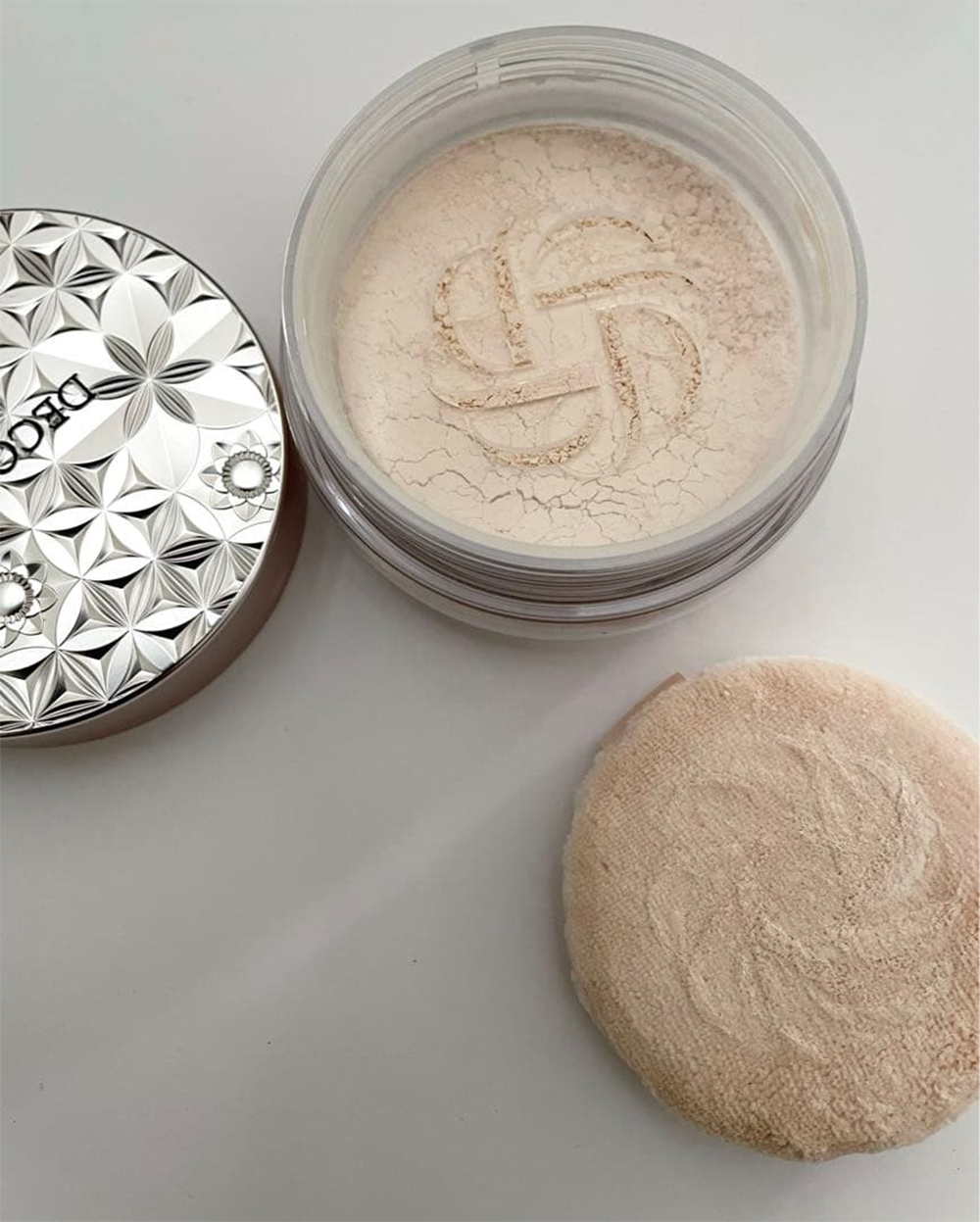 COSME DECORTE Loose Powder 20g #06 Nude Matte Beige