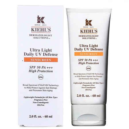 Kiehl's Ultra Light Daily UV Defense Sunscreen SPF 50 PA++++ 60 ml ปกป้องผิวจากแสงแดดที่ล้ำกว่าเดิมถึงสามเท่า เนื้อบางเบาพิเศษ เกลี่ยง่าย ไม่หนักหน้า ไม่มีสี ไม่ใส่น้ำหอม