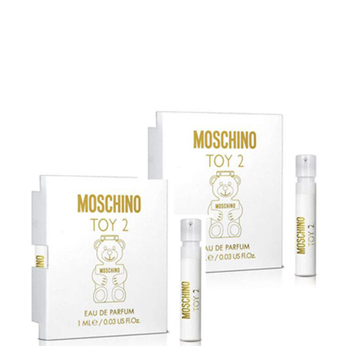 Moschino ซื้อ 1 ฟรี 1 Moschino Toy 2 Eau De Parfum 1ml น้ำหอมในขวดรูปเท็ดดี้แบร์แสนน่ารัก เพิ่มเสน่ห์ความหอมนุ่มละมุนในทุก ๆ โอกาสพร้อมแนวกลิ่นหอมสดใสเย้ายวน