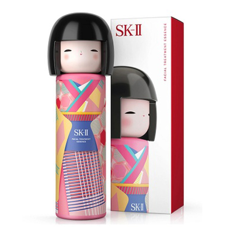 SK-II SK-II Facial Treatment Essence Limited Edition #Pink Kimono 230ml สุดยอดเอสเซนส์ยอดนิยม อุดมด้วยพิเทร่าบำรุงผิวเข้มข้น เพื่อผิวสวยกระจ่างใส ผลัดเซลล์ผิวใหม่ ลดเลือนจุดด่างดำ รูขุมขนกระชับ คงความอ่อนเยาว์